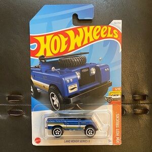 Hot Wheels Blue Land Rover Series II Toy Vehicle